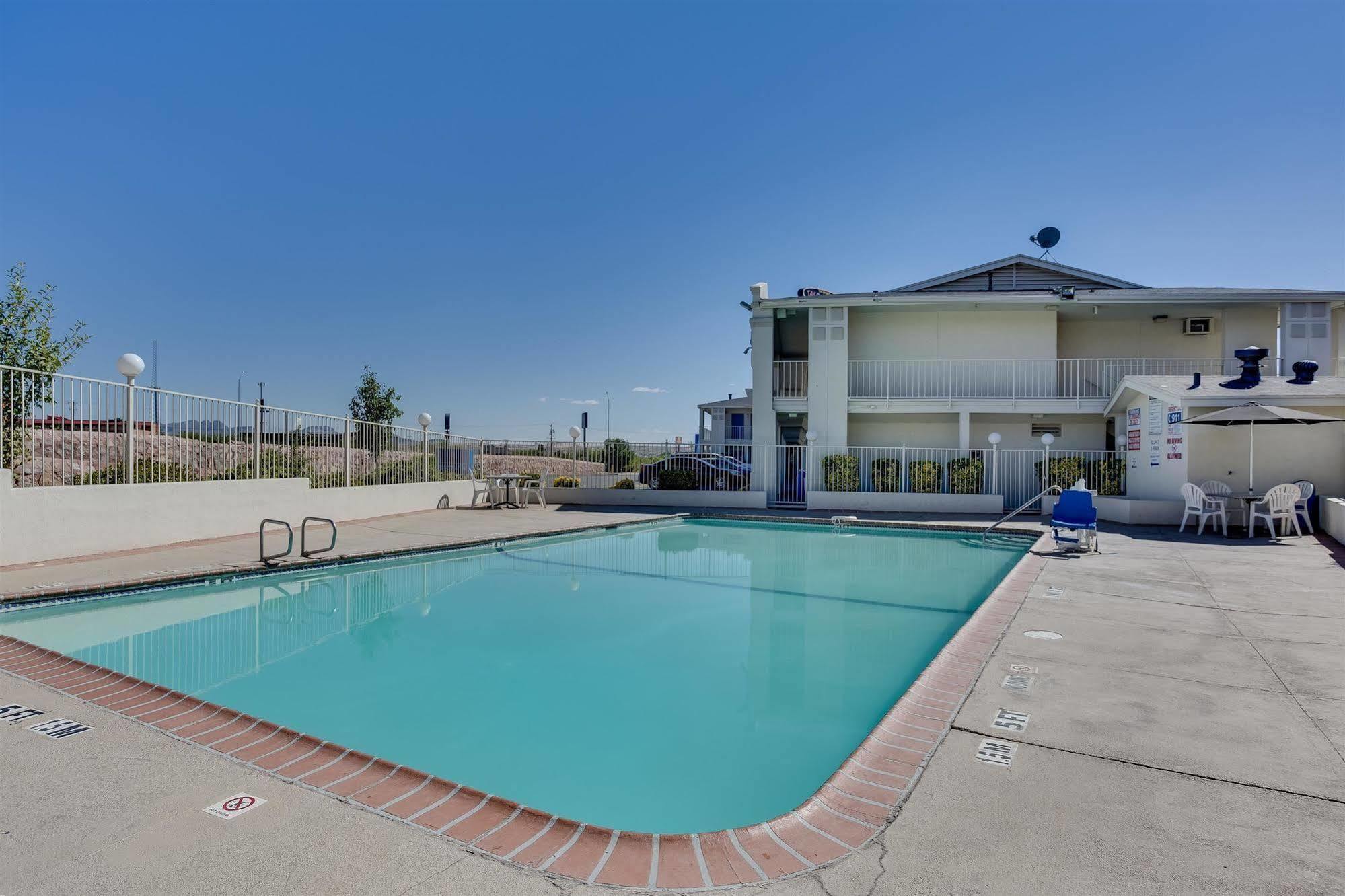 Motel 6-El Paso, Tx - West Екстер'єр фото